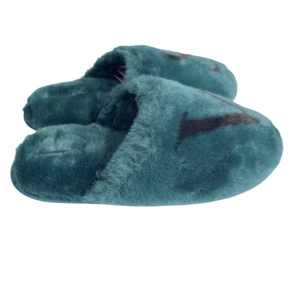 Victoria's Secret Green Fuzzy Faux Fur Logo Slip On‎ Slippers Women’s Size L - Picture 3 of 10